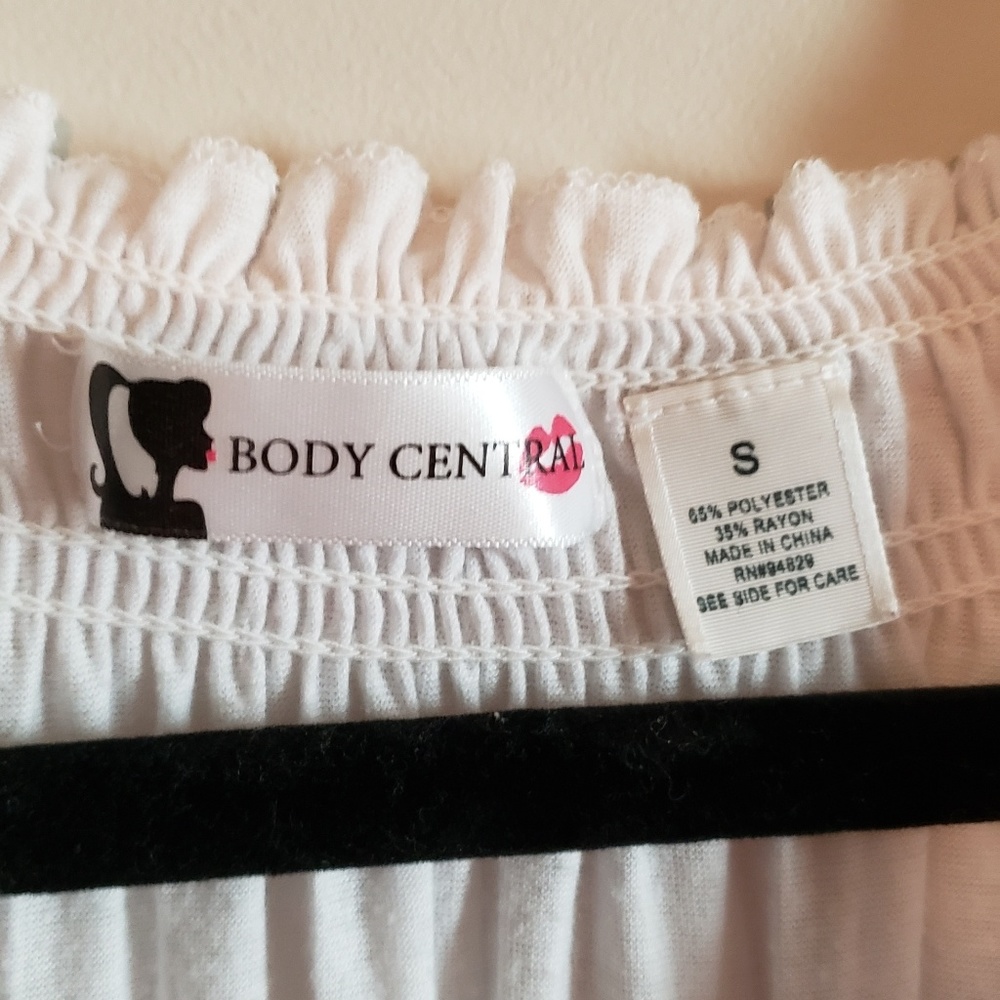 Shirt - Picture 2 of 2